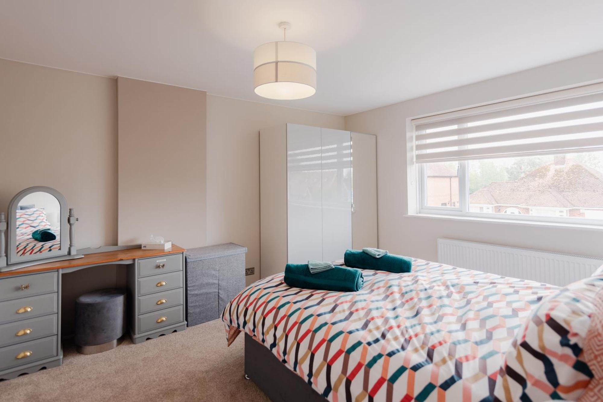 Luxury Recently Renovated 3 Bedroom Home In Sandwich Kent Bagian luar foto