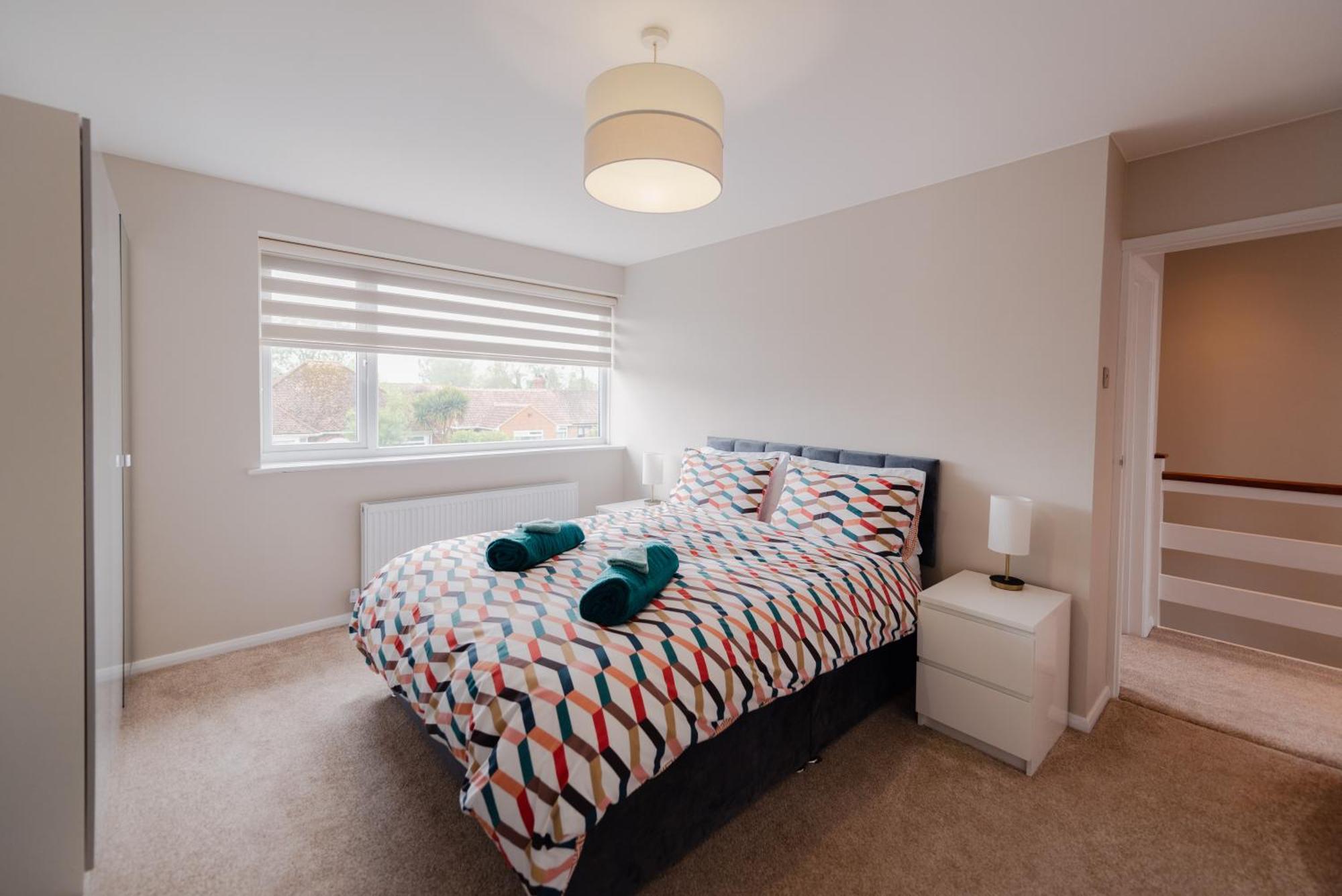 Luxury Recently Renovated 3 Bedroom Home In Sandwich Kent Bagian luar foto